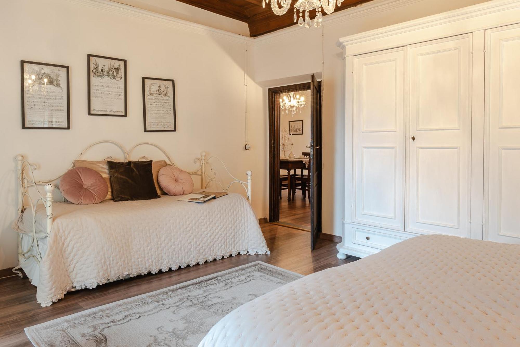 Ferienwohnung La Finestra Sul Borgo Dimora Storica Laterina Exterior foto