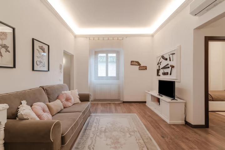 Ferienwohnung La Finestra Sul Borgo Dimora Storica Laterina Exterior foto
